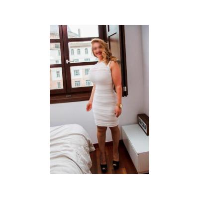 ISABELA – MADURITA ELEGANTE Y APASIONADA