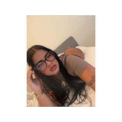 PAMELA CAPRICHOSA VENEZOLANA MUY COQUETA