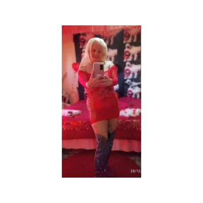 Emilia madurita desde 20€/20 minutos