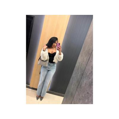 SEXY Y ENTREGADA KLOE