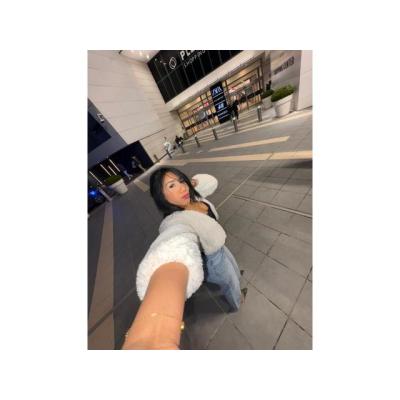 SEXY Y ENTREGADA KLOE