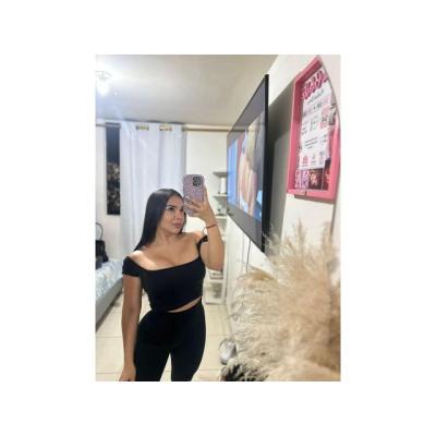 bella tata latina videollamada y skype