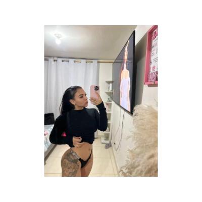 bella tata latina videollamada y skype