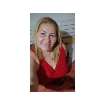 Señora curby milf sin depilar