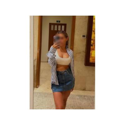 DANIA, UN DELEITE , CARITA DE ANGEL