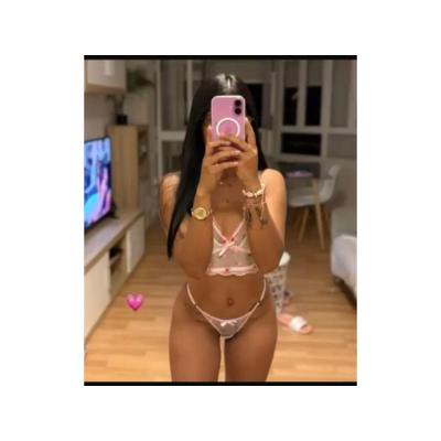 ZARA BELLA COLOMBIANA UNA CACHONDA
