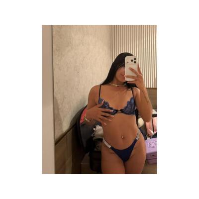 ZARA BELLA COLOMBIANA UNA CACHONDA