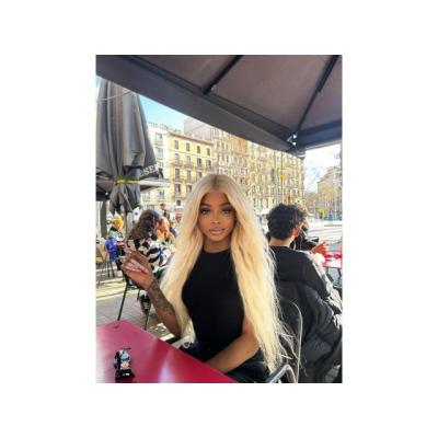 ¡¡¡TU BARBIE!!! TREMENDÍSIMA MULATA