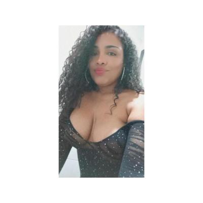 PAOLA ENCANTO COLOMBIANO EN EL PARAÍSO