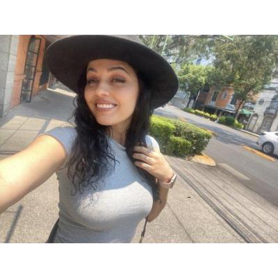 Masaje corporal hidratante y calmante