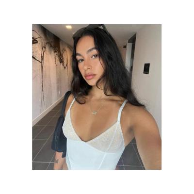 CAMILA HERMOSA MUJER COLOMBIANA