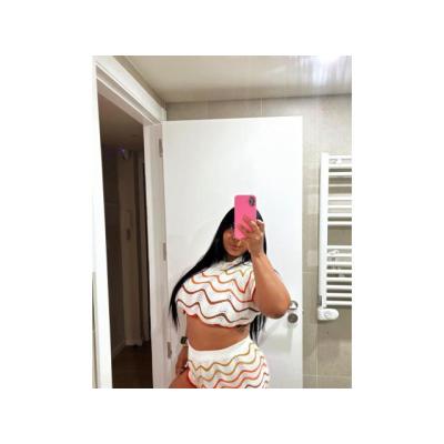 LA COLOMBIANA DE TUS SUEÑOS MÁS OSCUROS