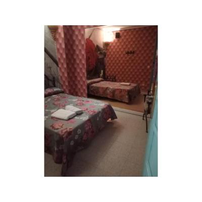 SE ALQUILAN HABITACIONES POR HORAS