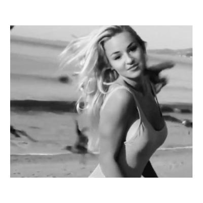 MICAELLA RUSA VIP MASAJISTA RUBIA NOVEDAD