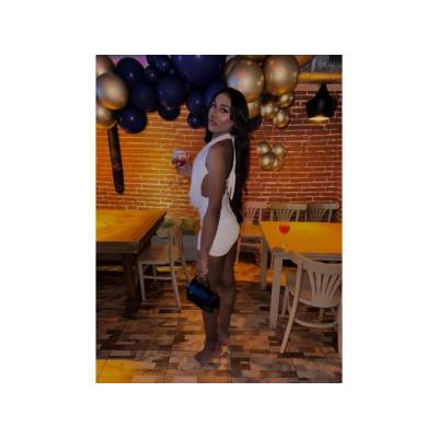 PÍDEME LO QUE QUIERAS, SOY MUY GUARRA