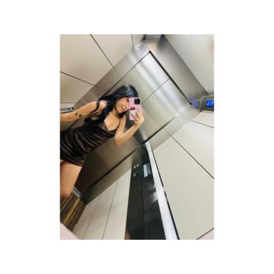 MÓSTOLES CHICA FLACA PURO FUEGO
