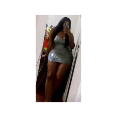 CHICA CON MUCHAS GANAS DE FOLLAR