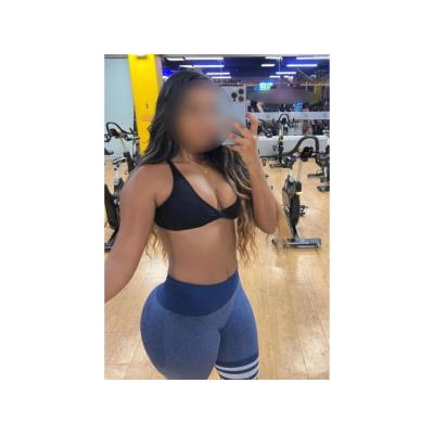 CRISTAL  HERMOSA MUJER COLOMBIANA