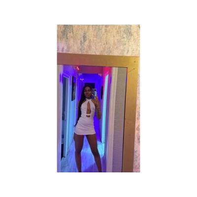 NIÑATA CON RICA SORPRESA AVAILABLE 24H