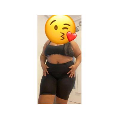 ESCARLET HERMOSA JOVENCITA COLOMBIANA CURVY