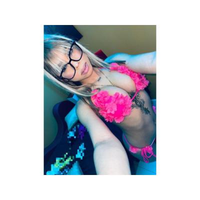 ANDREA: Latina con estilo, presencia. .