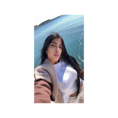 NAZARETH  HERMOSA MUJER VENEZOLANA