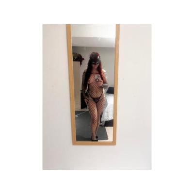 Eucraniana, peliroja elche, tú dama de lujo