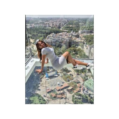 Quieres disfrutar y follar a 4 patas llamame