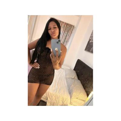 LATINA EN SAN ISIDRO TENERIFE! 24H