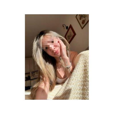 ANA JOVENCITA RUBIA MUÑEQUITA LATINA NOVEDAD