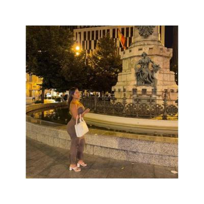 jovencita latina picante en ARRECIFE