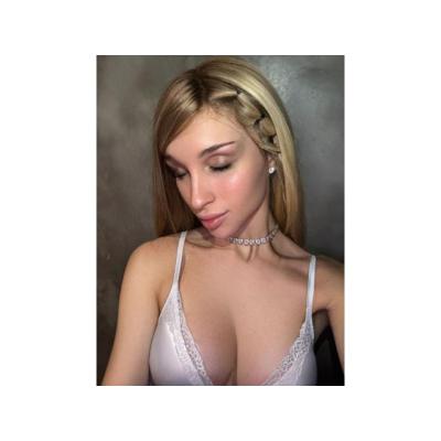 DANIELA , HERMOSA  ESPAÑOLA