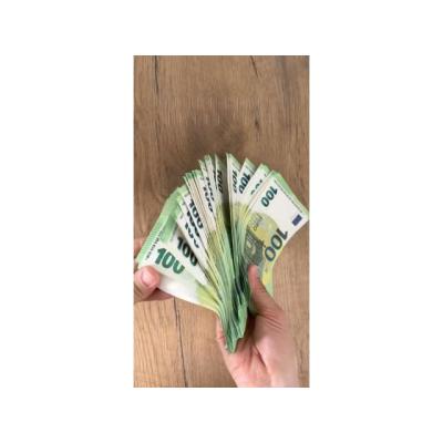 LA MEJOR PLAZA PARA CHICAS