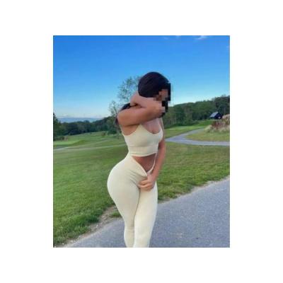 ARDIENTE Y SENSUAL LATINA