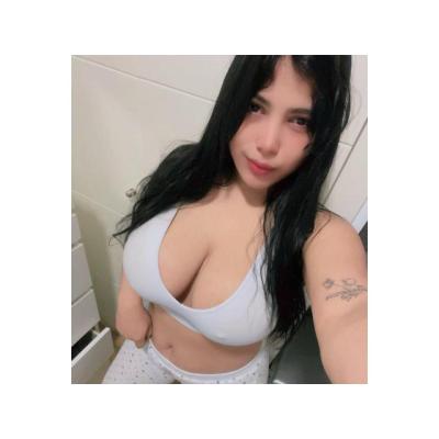 Sara Colombiana 21 años