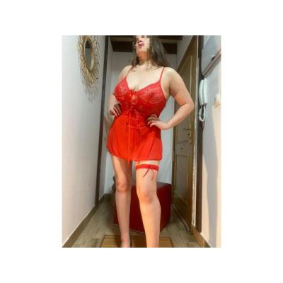 LUNA LATINA GUAPÍSIMA 35 AÑOS ESTRENO