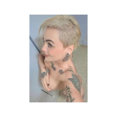 BRIANA TU MEJOR CITA ERÓTICA NOVEDAD