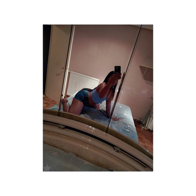 Sexi latina para pasaría deli