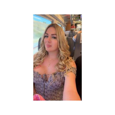 HELENA RUBIA EXPLOSIVA TRANS COLOMBIANA