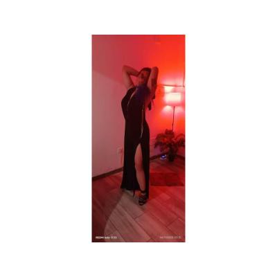 Luna Joven Española 24 años