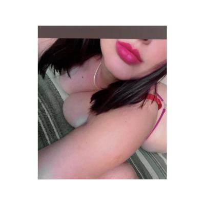 VALENTINA JOVENCITA LINDÍSIMA COLOMBIANA