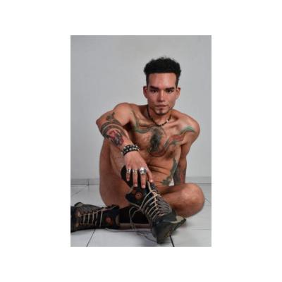 QAPAC KILLA JOVENCITO PERUANO TATUADO