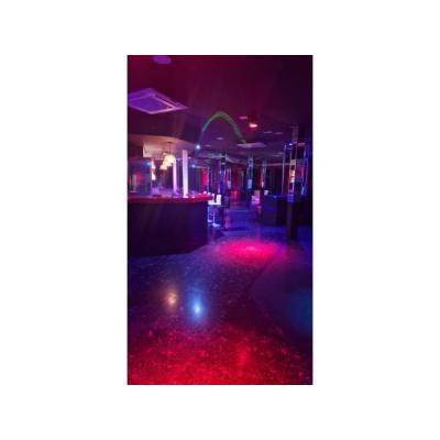 TRABAJA PARA TI EN EL MEJOR CLUB DEL SUR