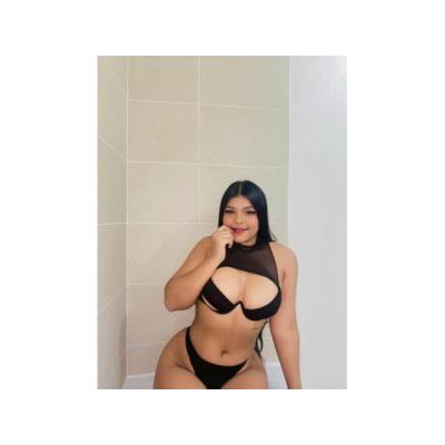 DULCE Y TIERNA CHICA PARA  DISFRUTAR