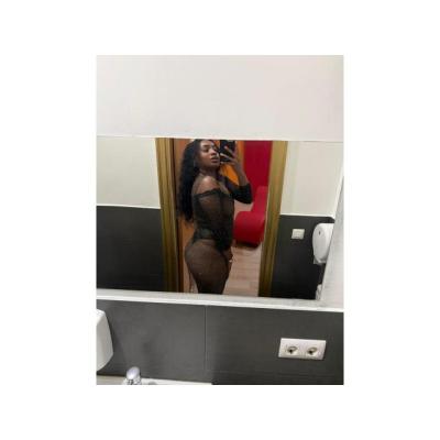 Una Tentación Latina Con Dulzura