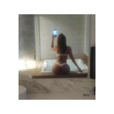 DISFRUTAA DE ESTA DELICIA EXOTICA