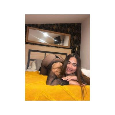 DELICIOSA EXPERIENCIA, MOJADITA Y CACHONDITA