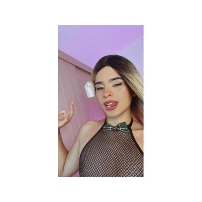 LAURENNS MEJIA JOVENCISIMA TRANS COLOMBIANA