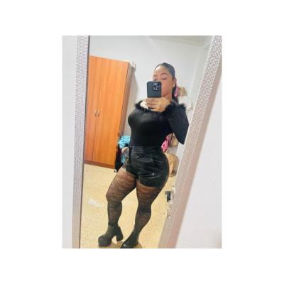 MADURITA MUY GUARRA, FIESTERA Y APASIONADA