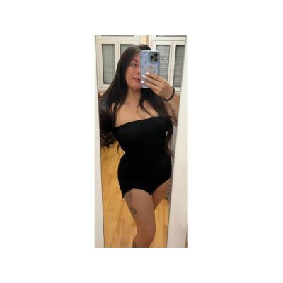 CARIÑOSA CHICA MUY JOVEN
